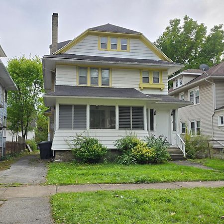 Private Rooms In Rochester Home- Near Hospitals And Universities 外观 照片